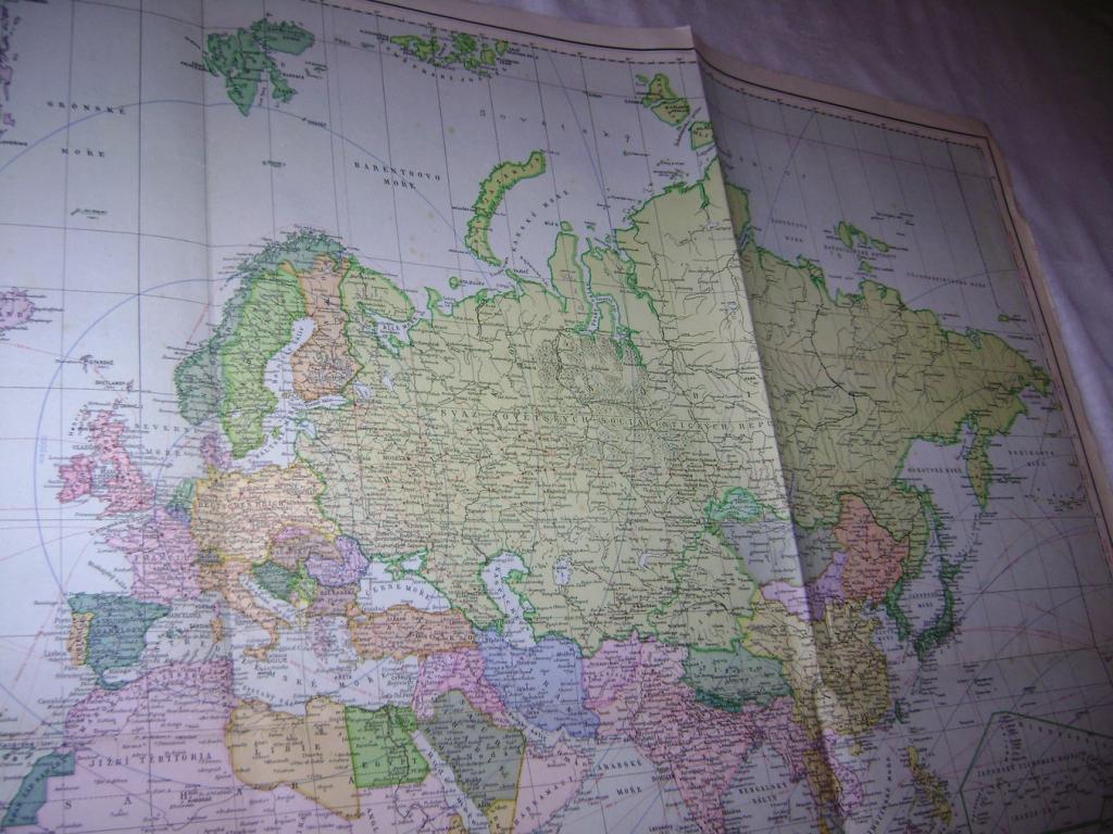 Neubertova politickÃ¡ mapa svÄta 1940 (A)