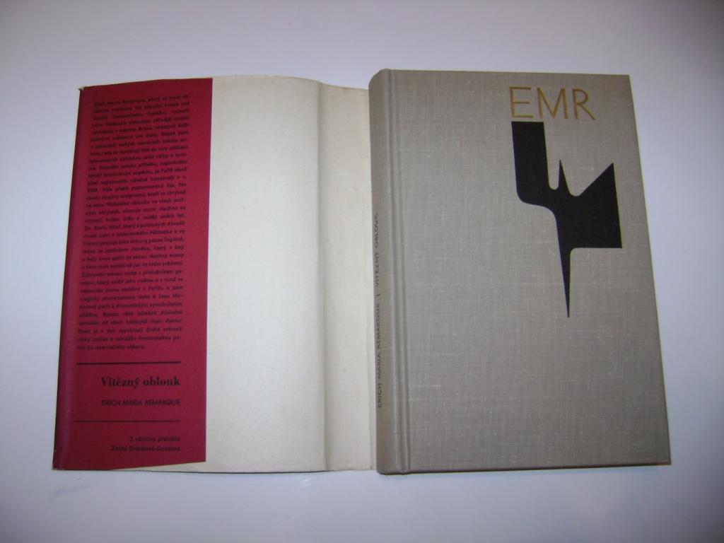 E. M. Remarque: Vítězný oblouk (1967) (A)