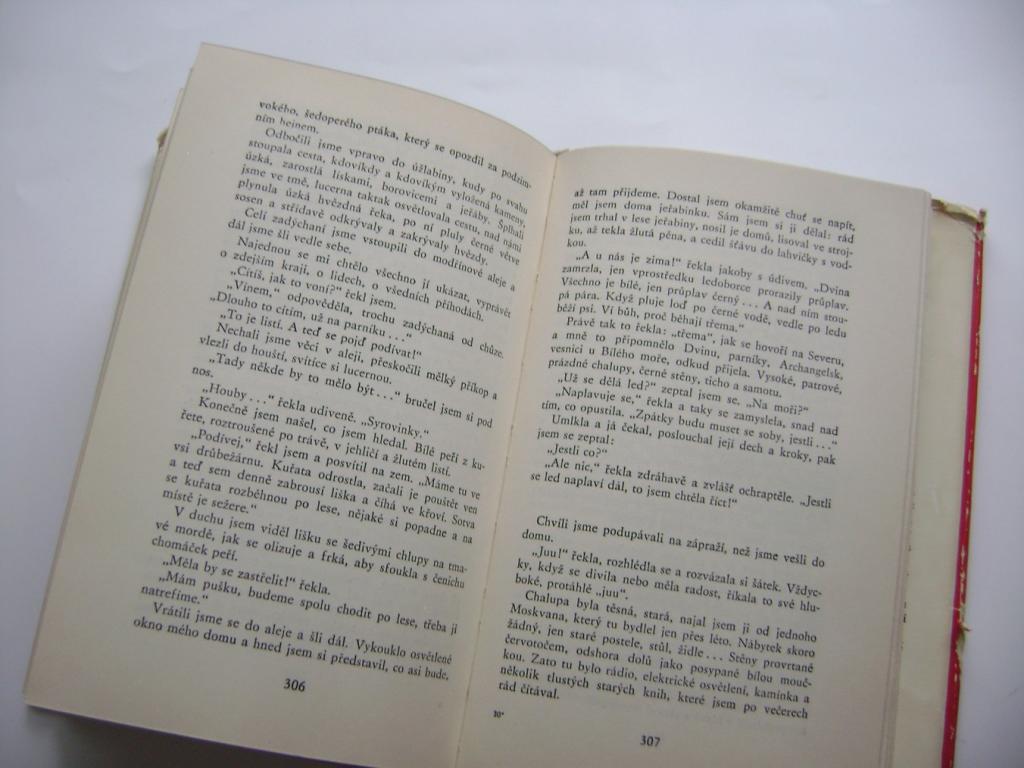 Srdcová dáma - devět milostných novel (1971) (A)